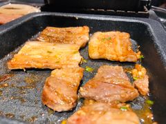 酸菜五花肉-伍丁·烤牛肋(和平东桥店)