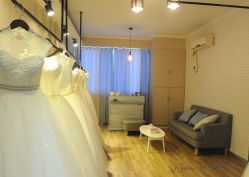 -愫·婚纱礼服馆(河东店)