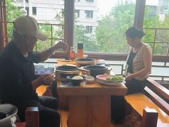-桥香园过桥米线(国贸店)