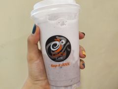 鲜芋雪冰-CoCo都可(湖滨银泰店B区店)