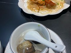 -鑫悦楼煎蟹·16年海鲜大排档