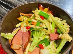 -青红之间·新派融合川菜(慈云寺店)