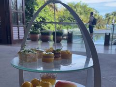 -亚龙湾喜来登·美景台大堂吧