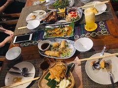 -卷心菜和避孕套餐厅(Pattaya)