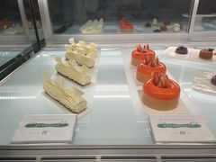 -潮一不贰·法式甜品·生日蛋糕·西式简餐(外滩店)