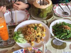 -Jungle Kitchen