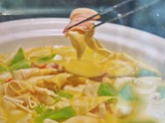 -鹊华居·地道鲁菜·海鲜·融合味(大明湖店)