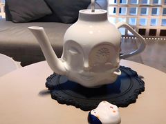 大堂的茶具-深圳滨河时代ICON LAB艾垦酒店
