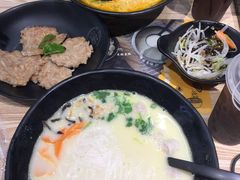 -渔米丰·广府鱼汤米线(光明广场店)