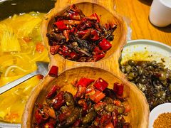 -隔壁老王·家常云南菜(花巷店)