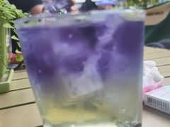 -蓝壁虎咖啡酒馆