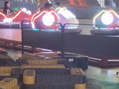 -极限PLAY运动娱乐新世界·团建派对表演休闲馆·室内高空游乐园