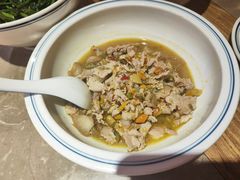 -湖南老灶台·生态农业餐饮(龙胜店)