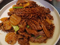 爆炒腰花-闫府私房菜·百年鲁菜(恒隆店)