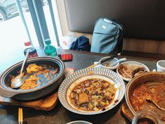 -五谷丰登农家院·地道胶东菜·海鲜烧烤(威海店)