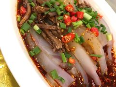 -马尔龙新疆饭店·清真(瑞景店)