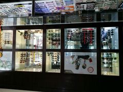 -博士眼镜(视光中心店)