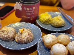 纸皮烧卖-鑫震源·苏式大虾生煎(山塘街店)