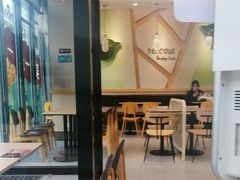 -德克士(安新百隆购物店)