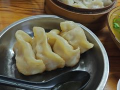 -锅贴大王南翔小笼(临沂二村店)