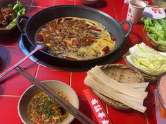 -赵美丽·重庆社区火锅·直营店(火车东站·中豪国际店)