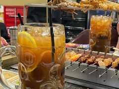 柠檬茶-長壹旋转烤吧 农家鸡火锅