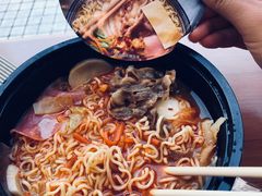 -全家便利店(天目山路三店)