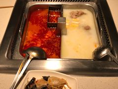 -海底捞火锅鲜切牛肉主题店(长寿路店)