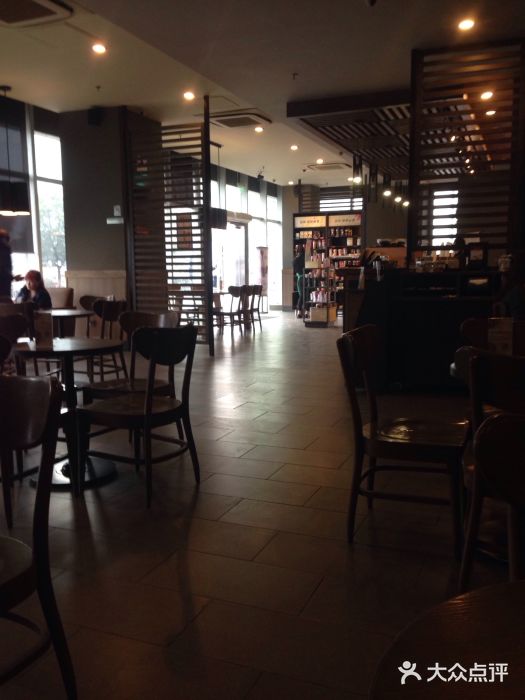 星巴克(南京同曦万尚城店)大堂图片