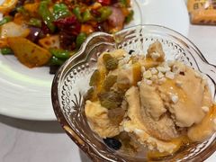 -巴扎屋大盘鸡·新疆菜(汇嘉时代店)