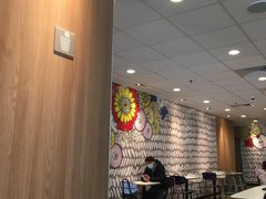 -麦当劳(莘松路芭比伦DT店)