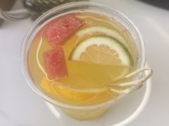 -七的湖·晚芳亭·阳澄湖农家菜·大闸蟹(莲花岛店)
