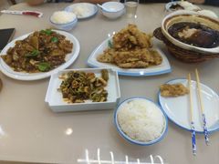 -老码头黑皮肘子锅包肉(文政街店)