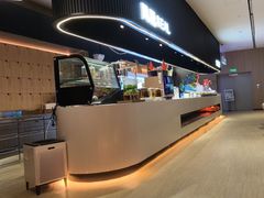 -涨巢·潮玩水疗局