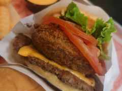 芝士牛肉蘑菇堡-Shake Shack(成都太古里店)