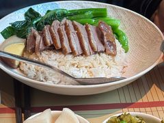 -荣家黄鱼面(南京西路店)