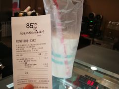 -85度C(生甜甜圈研究工坊·上海松江人民北路店)