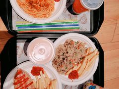 -蓝精灵乐园·世茂精灵之城主题乐园