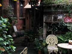 -古董花园(思南路42弄小区店)