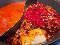 -鸿姐老火锅(静安店)