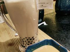 大红袍珍珠奶茶-湊湊火锅·茶憩(上海合生汇店)