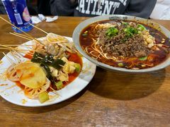 -丁丁猫重庆小面(徐州路店)