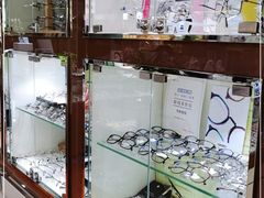 -华彬眼镜专业渐进配镜(潘家园店)