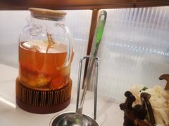 -洪氏嗨捞·广东猪肚鸡·椰子鸡火锅(西咸万象城店)
