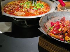 -麻六记(凤凰汇店)