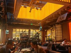 -洛缦音乐餐厅(工业展览馆万象城店)