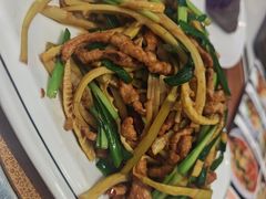 -钟记陕南菜·煎锅鱼(红专南路店)