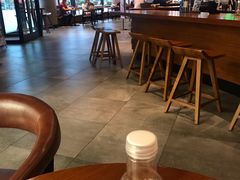 大堂-星巴克(延吉百利城店)