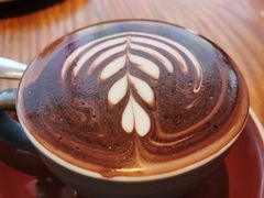 -ROAST coffee & eatery