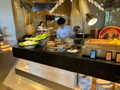 -亚龙湾希尔顿自助餐厅·海鲜·烧烤·沙滩BBQ·现场乐队